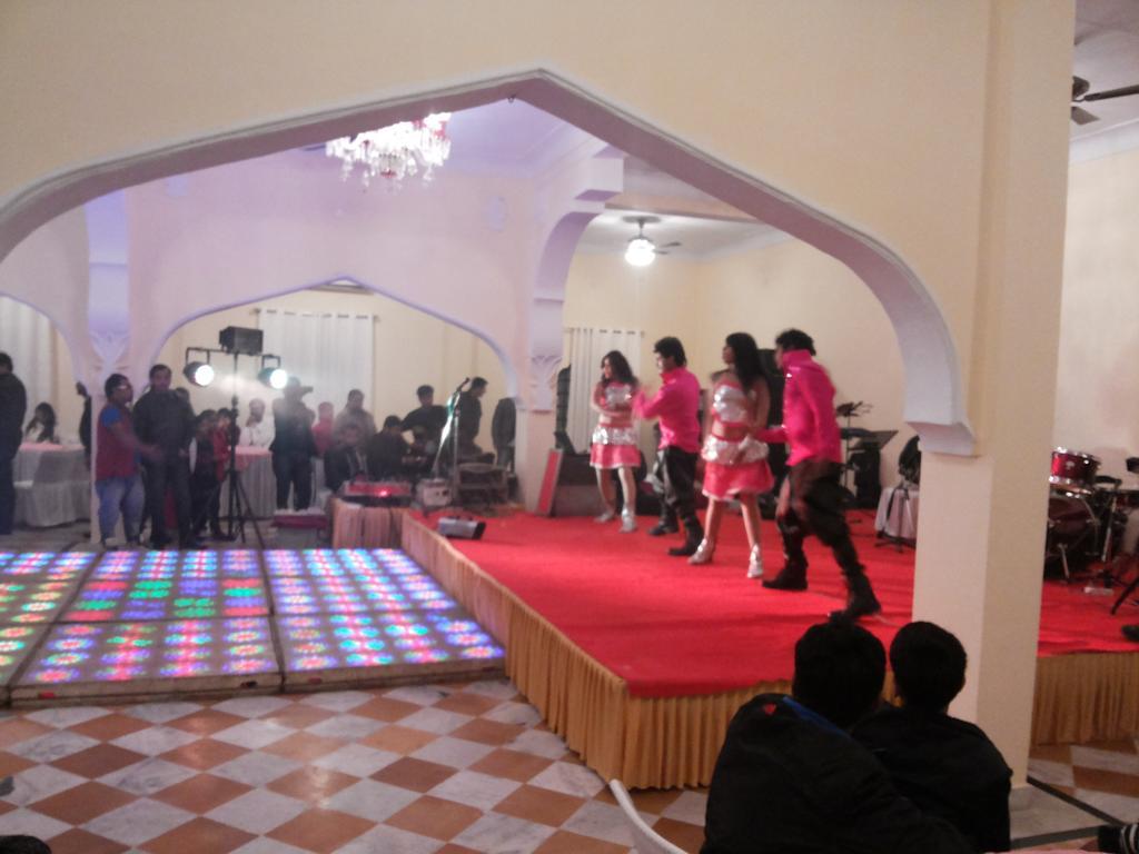 V Resorts Rajmahal أورشها المظهر الخارجي الصورة