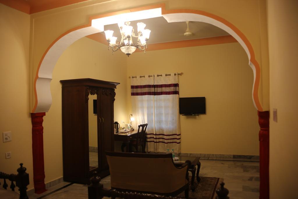V Resorts Rajmahal أورشها المظهر الخارجي الصورة