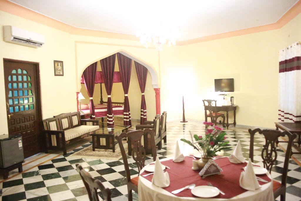 V Resorts Rajmahal أورشها المظهر الخارجي الصورة
