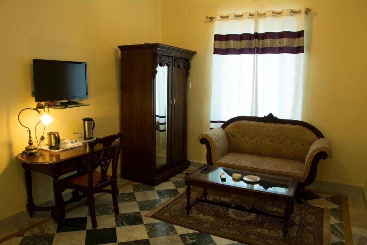 V Resorts Rajmahal أورشها المظهر الخارجي الصورة