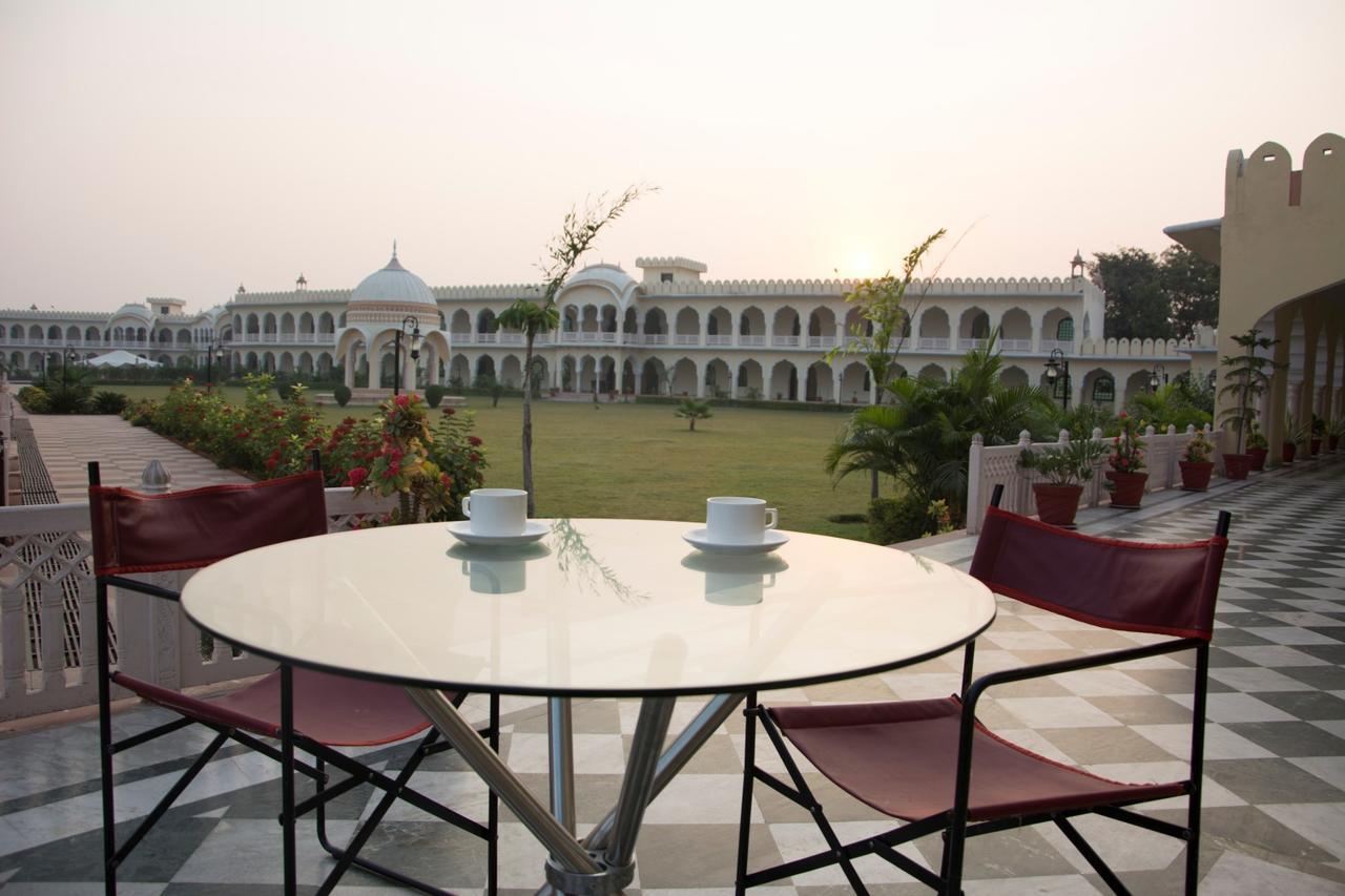 V Resorts Rajmahal أورشها المظهر الخارجي الصورة