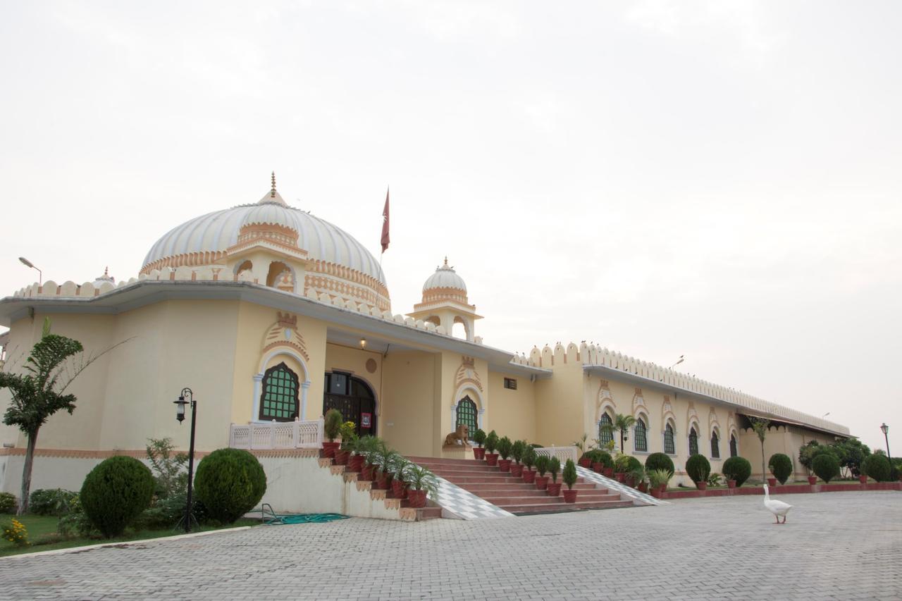 V Resorts Rajmahal أورشها المظهر الخارجي الصورة