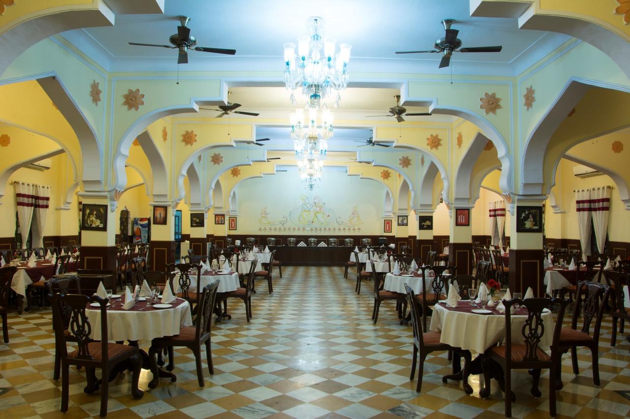 V Resorts Rajmahal أورشها المظهر الخارجي الصورة
